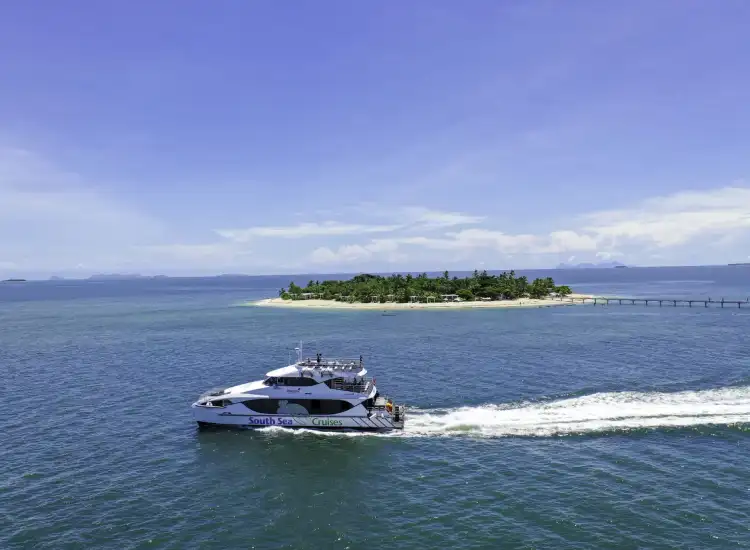 Mamanuca island hopping cruise